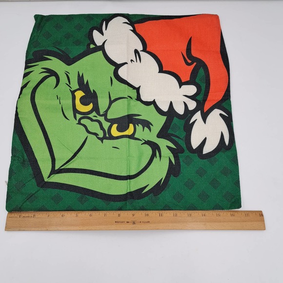 Grinch 4 Zippered Pillow Covers Couch Bed Christmas Holiday - Picture 3 of 12